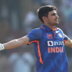 IND vs BAN: Shubman Gill scored a century, still had to be scolded by Yuvraj Singh! Said- game alone..