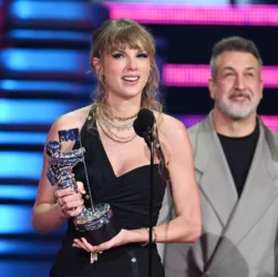 The 2023 MTV Video Music Grants began and finished with Taylor Quick.